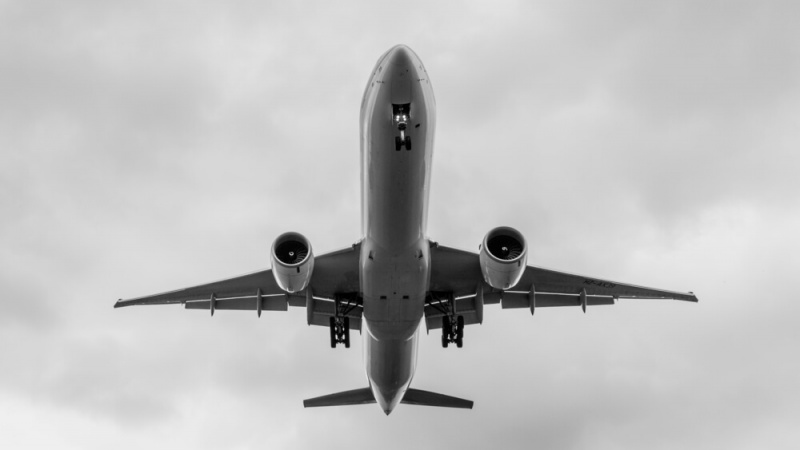 File:Airplane1.jpg